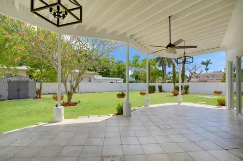 5861 La Gorce Drive Miami Beach FL 33140