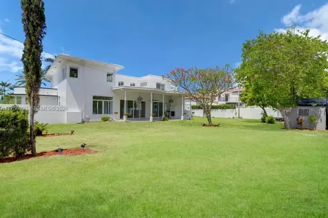 5861 La Gorce Drive Miami Beach FL 33140