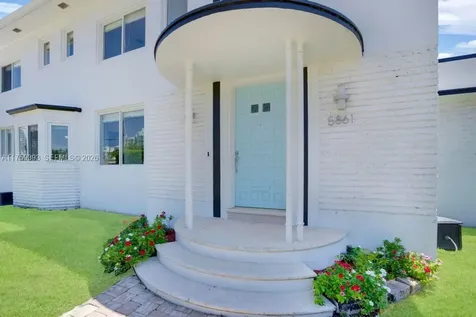 5861 La Gorce Drive Miami Beach FL 33140