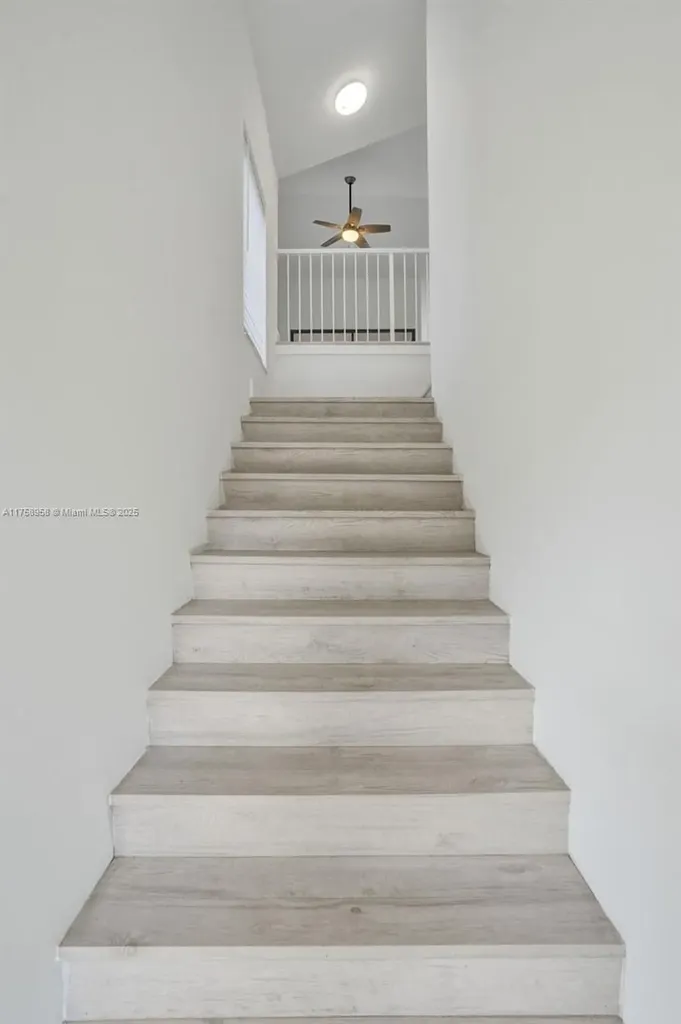 1627 Cypress Pointe Drive Coral Springs FL 33071