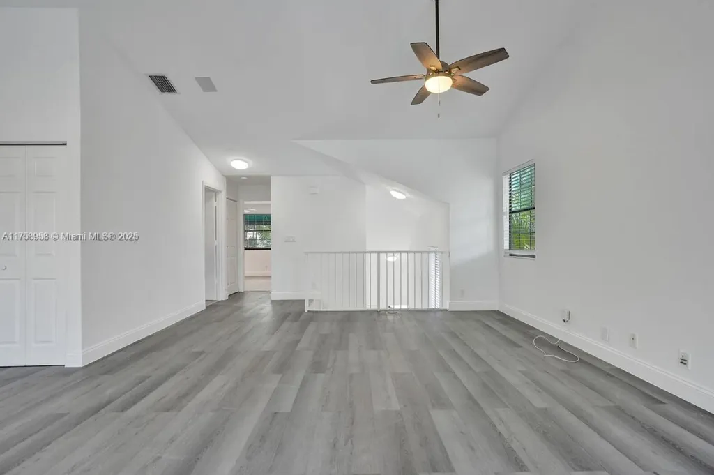 1627 Cypress Pointe Drive Coral Springs FL 33071