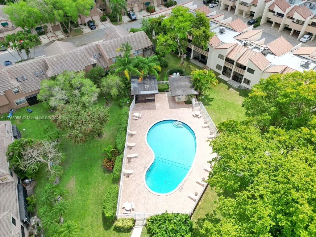 1627 Cypress Pointe Drive Coral Springs FL 33071