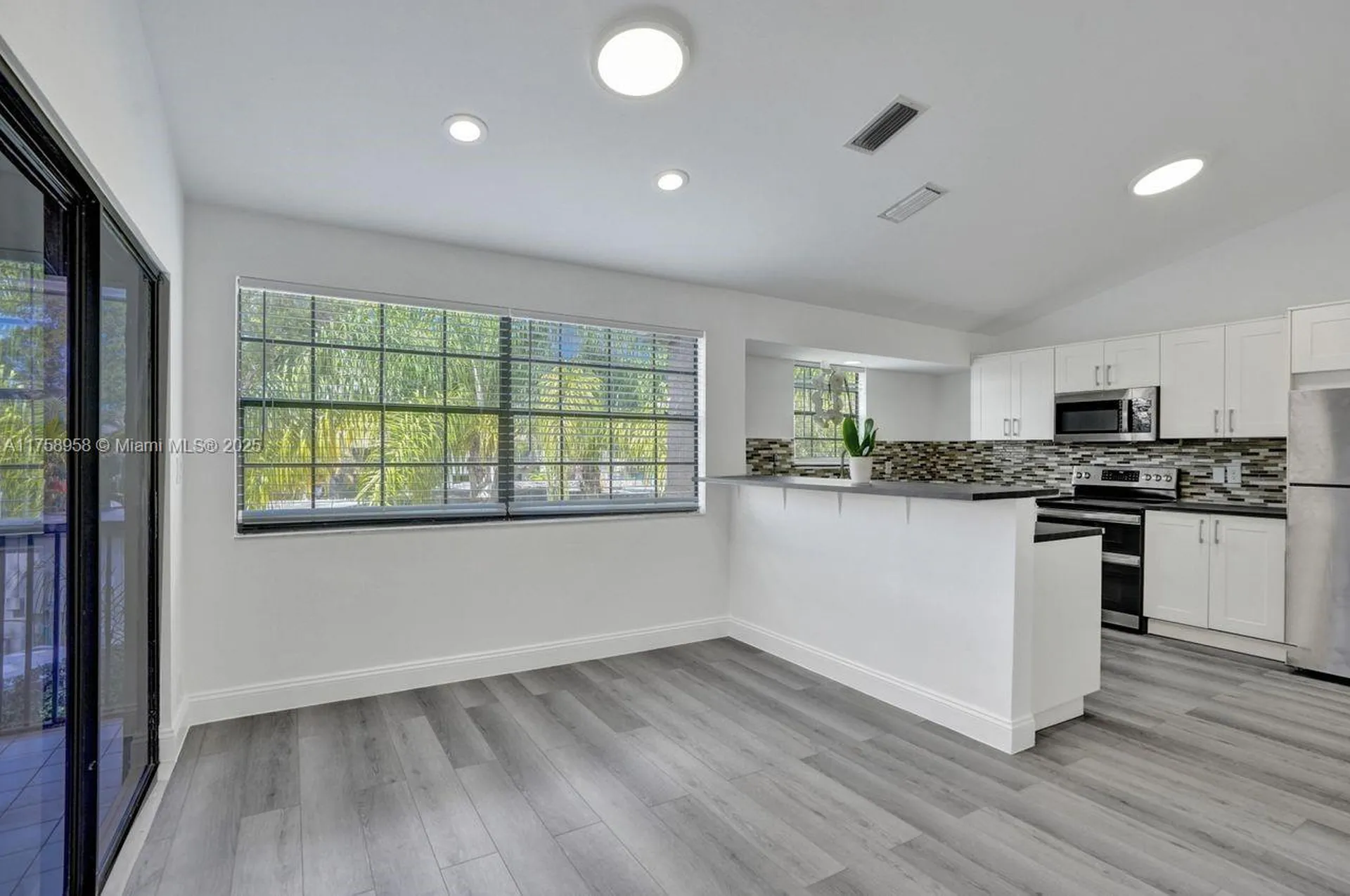 1627 Cypress Pointe Drive Coral Springs FL 33071