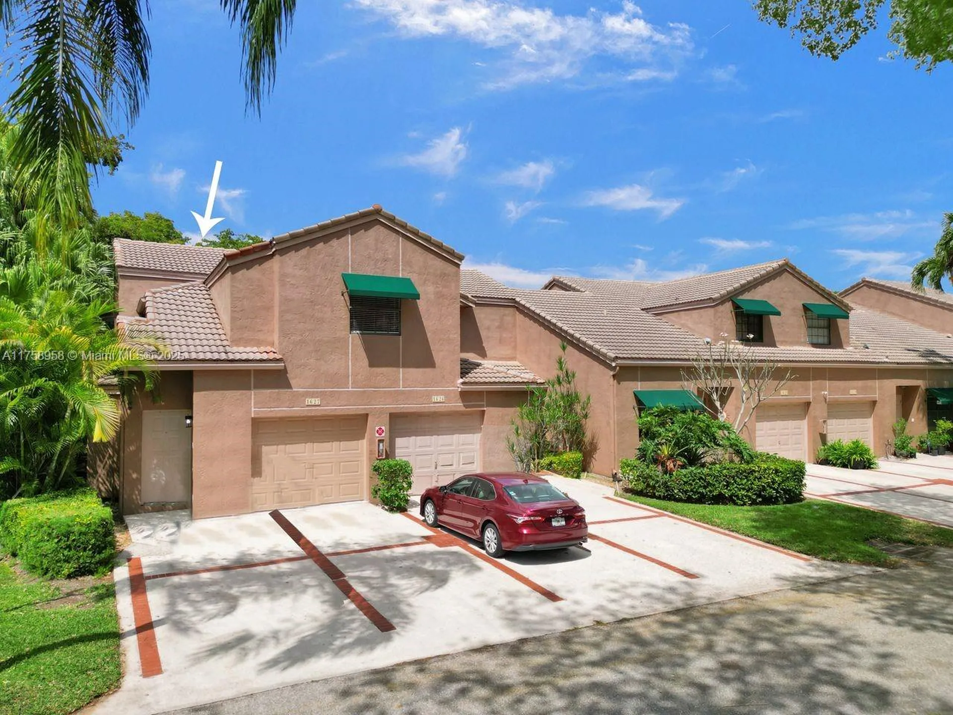 1627 Cypress Pointe Drive Coral Springs FL 33071