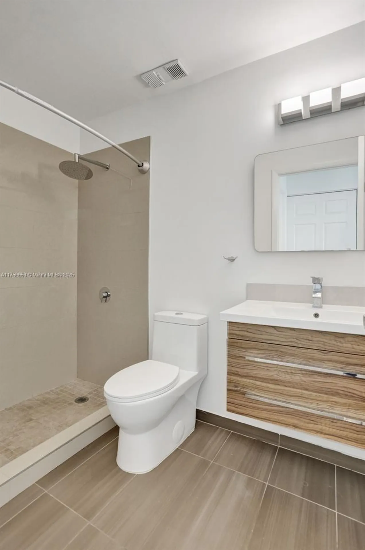 1627 Cypress Pointe Drive Coral Springs FL 33071