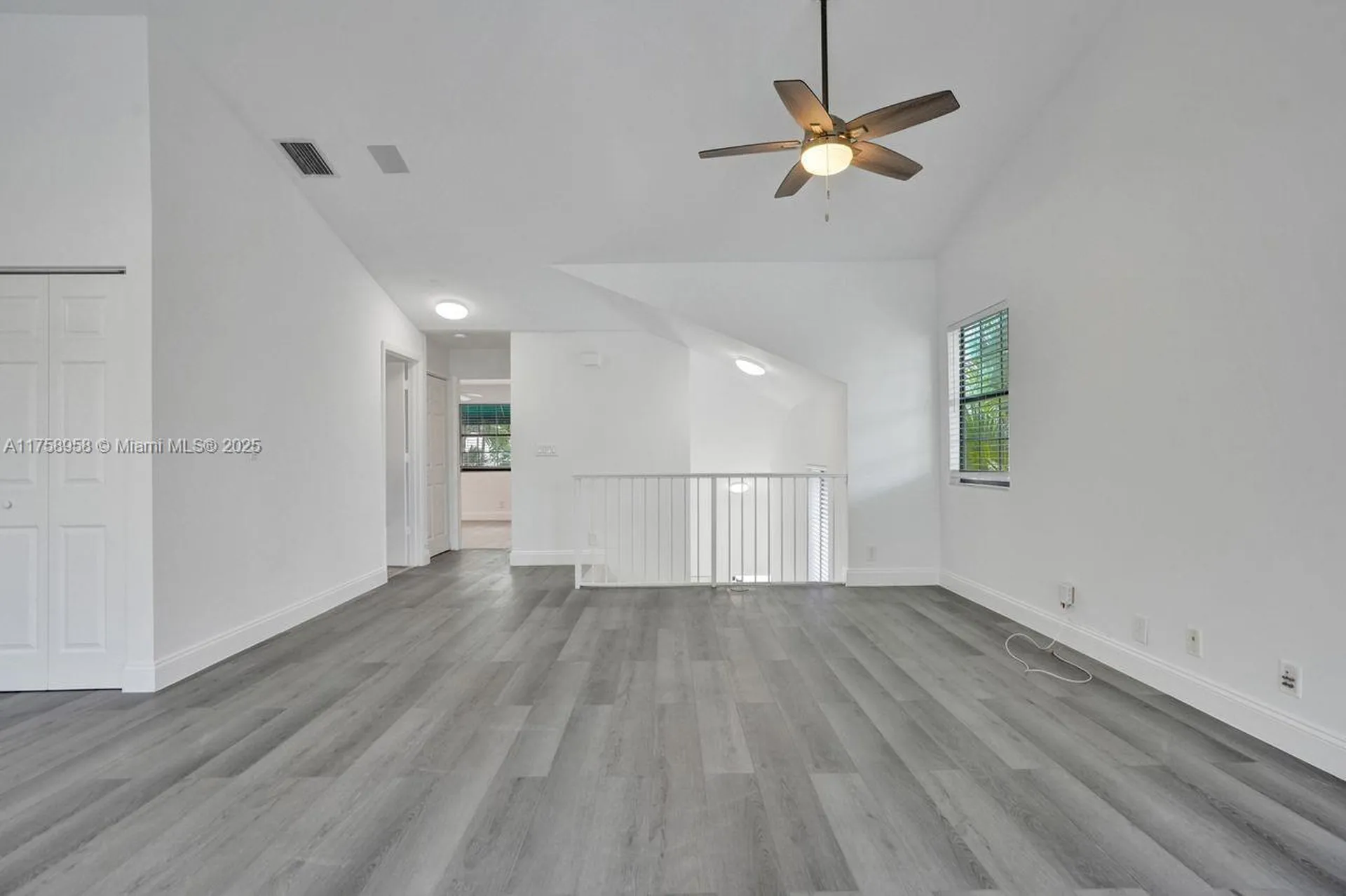 1627 Cypress Pointe Drive Coral Springs FL 33071