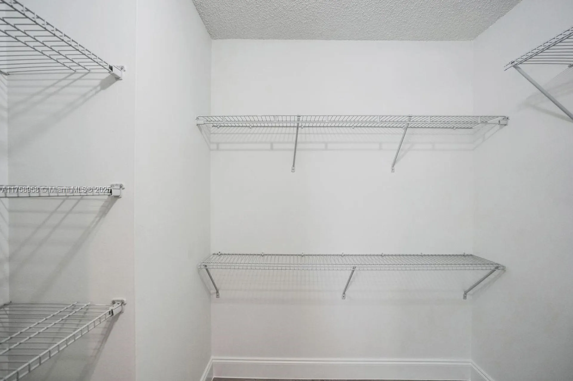 1627 Cypress Pointe Drive Coral Springs FL 33071