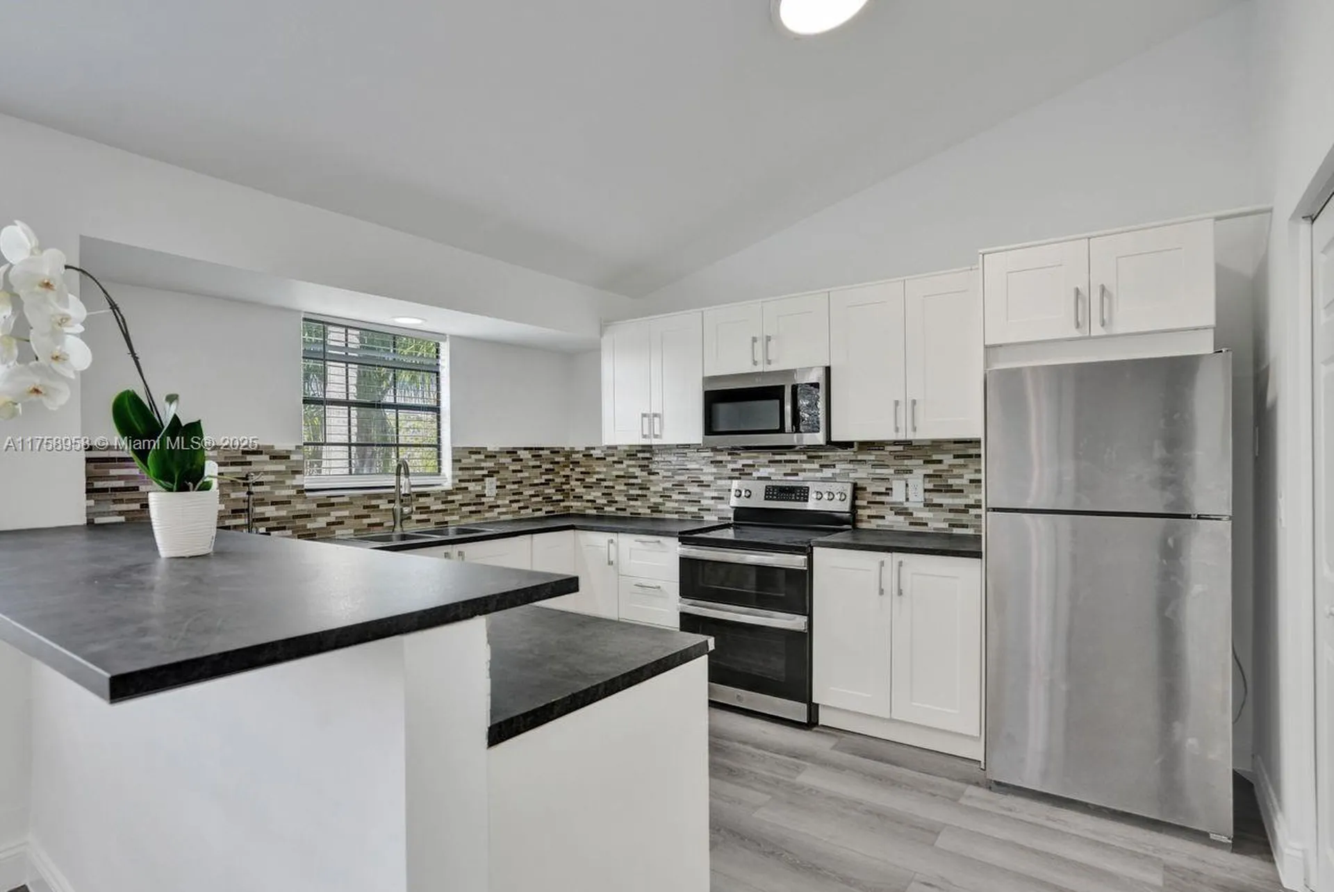 1627 Cypress Pointe Drive Coral Springs FL 33071