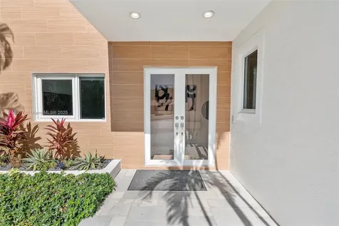 201 Atlantic Avenue Sunny Isles Beach FL 33160
