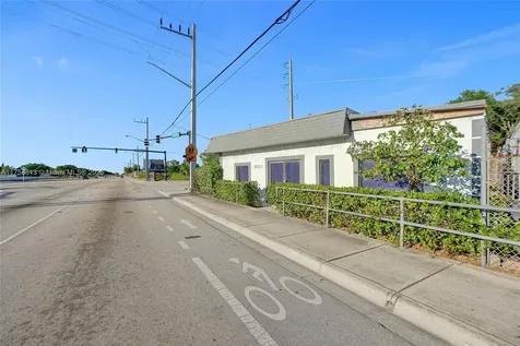 3311 N Dixie Highway Pompano Beach FL 33064