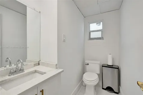 3311 N Dixie Highway Pompano Beach FL 33064