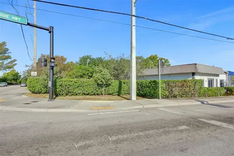 3311 N Dixie Highway Pompano Beach FL 33064