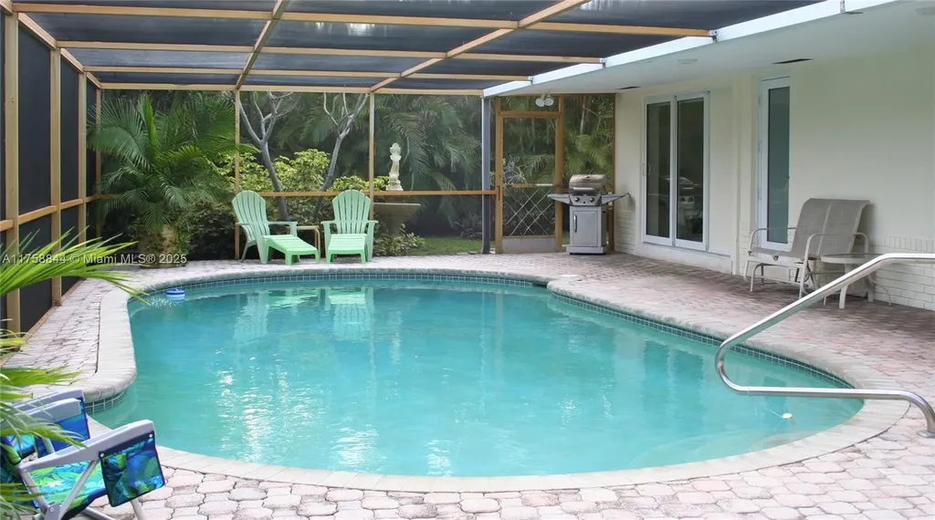 1933 Twin Dolphin Lane Fort Lauderdale FL 33316