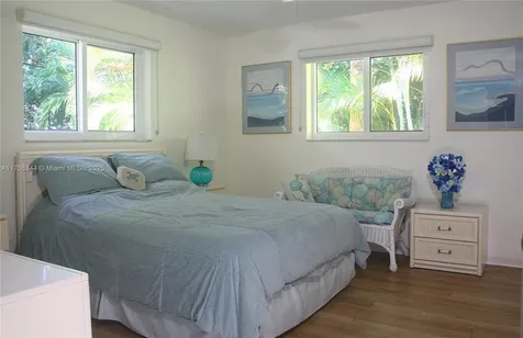 1933 Twin Dolphin Lane Fort Lauderdale FL 33316