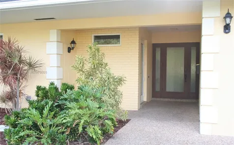1933 Twin Dolphin Lane Fort Lauderdale FL 33316