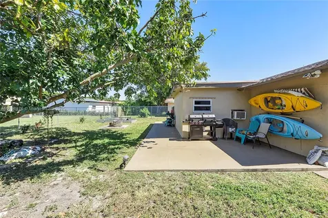 9905 NW 71st Street Tamarac FL 33321