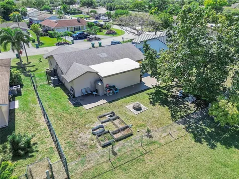 9905 NW 71st Street Tamarac FL 33321