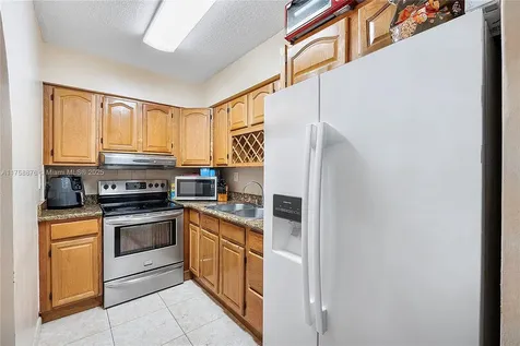 9905 NW 71st Street Tamarac FL 33321