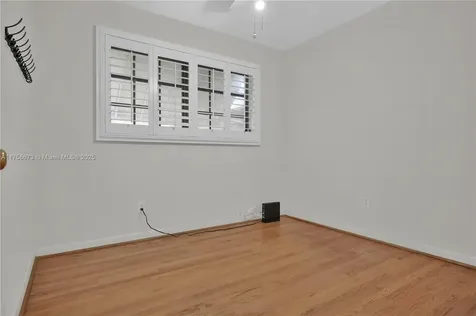 1740 SW 92nd Court Miami FL 33165