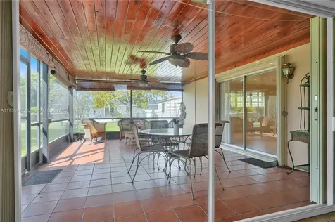 1740 SW 92nd Court Miami FL 33165
