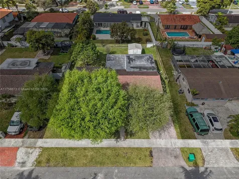 1740 SW 92nd Court Miami FL 33165