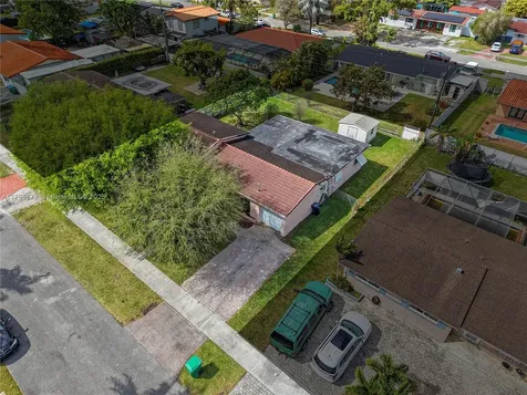 1740 SW 92nd Court Miami FL 33165