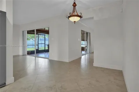 1740 SW 92nd Court Miami FL 33165