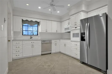 1740 SW 92nd Court Miami FL 33165