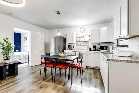 4300 SW 28th Street West Park FL 33023