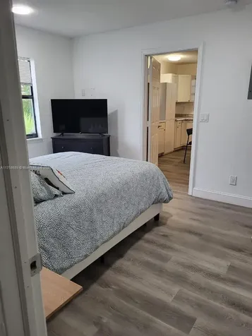 4300 SW 28th Street West Park FL 33023