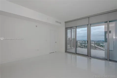 851 NE 1st Avenue Miami FL 33132