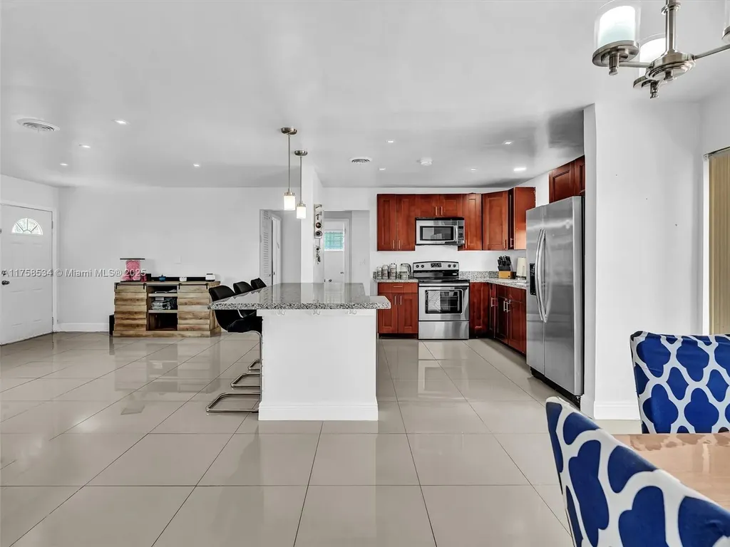 4401 Johnson Street Hollywood FL 33021