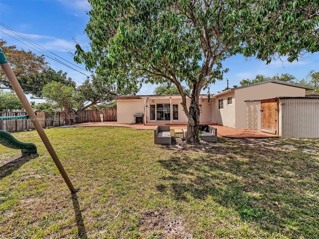 4401 Johnson Street Hollywood FL 33021