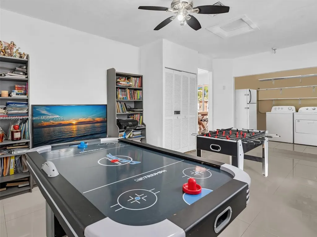 4401 Johnson Street Hollywood FL 33021