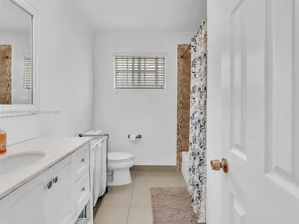 4401 Johnson Street Hollywood FL 33021