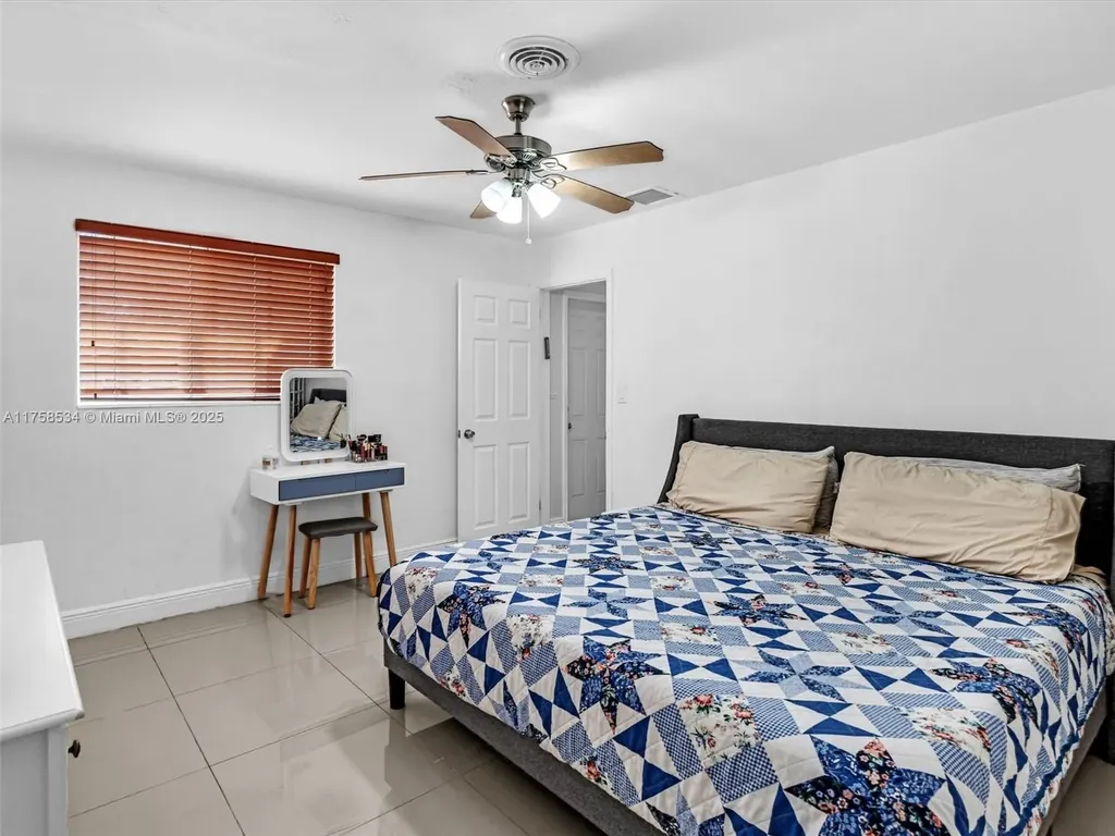 4401 Johnson Street Hollywood FL 33021