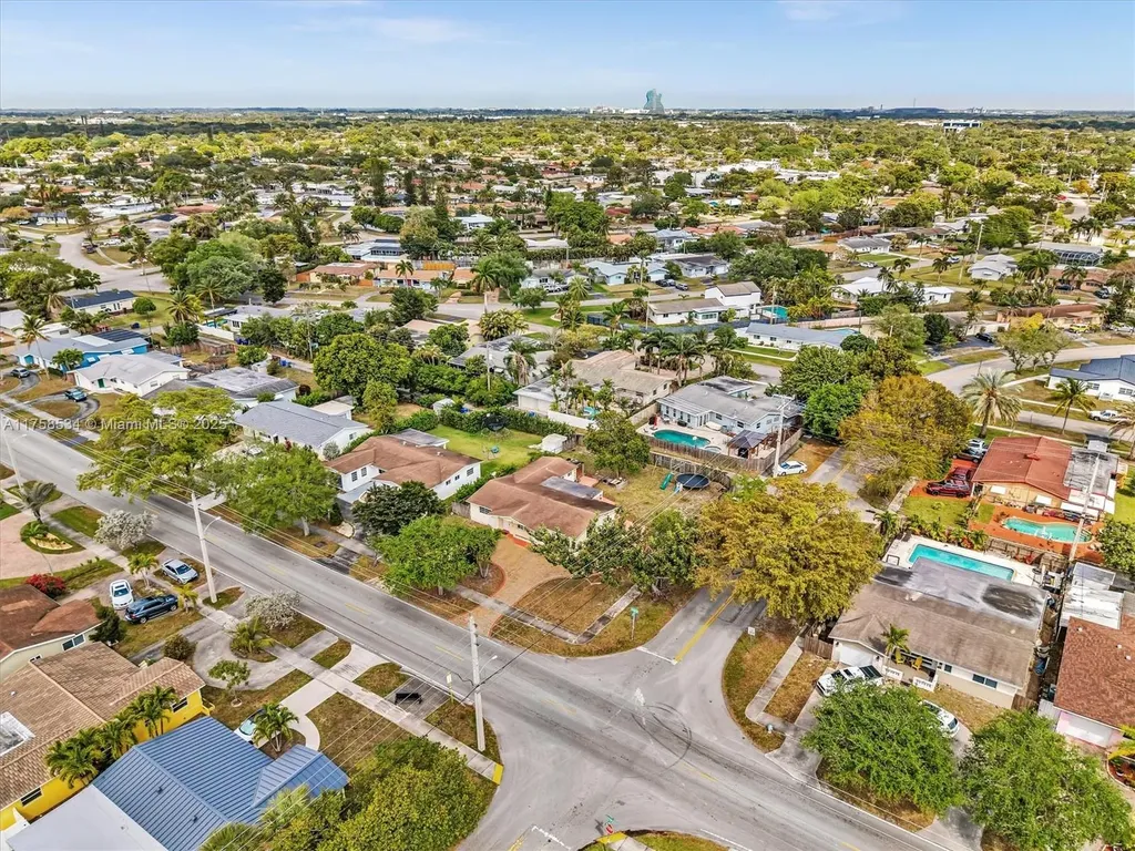 4401 Johnson Street Hollywood FL 33021