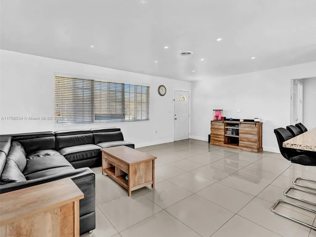 4401 Johnson Street Hollywood FL 33021