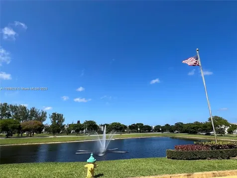 1011 Ellesmere A Deerfield Beach FL 33442