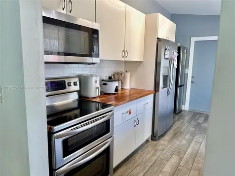 13065 SW 263rd Terrace Homestead FL 33032