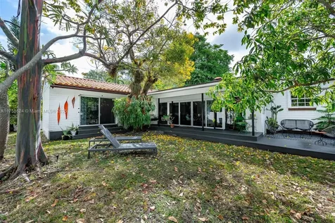 551 Morningside Drive Miami Springs FL 33166