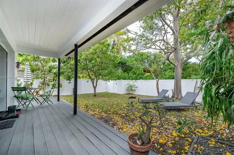 551 Morningside Drive Miami Springs FL 33166