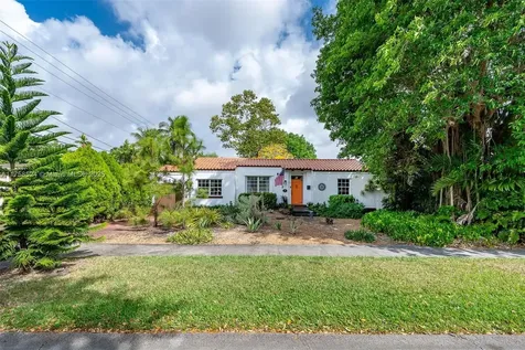 551 Morningside Drive Miami Springs FL 33166