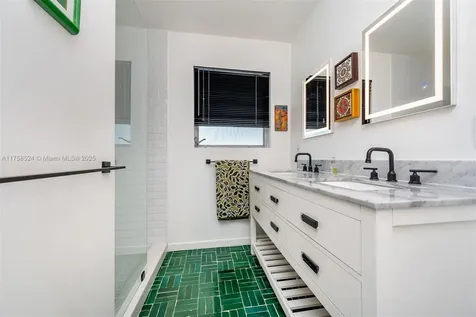 551 Morningside Drive Miami Springs FL 33166