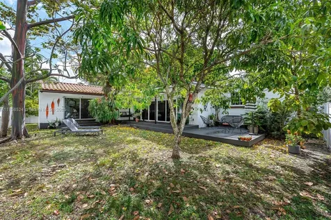 551 Morningside Drive Miami Springs FL 33166