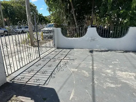 1443 NW 32nd Street Miami FL 33142