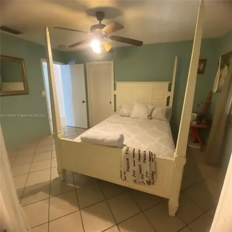 7435 SW 34th Terrace Miami FL 33155
