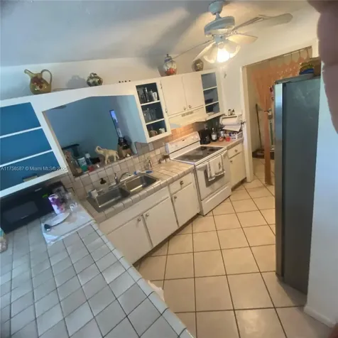 7435 SW 34th Terrace Miami FL 33155