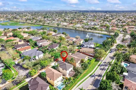 5220 SW 139th Terrace Miramar FL 33027
