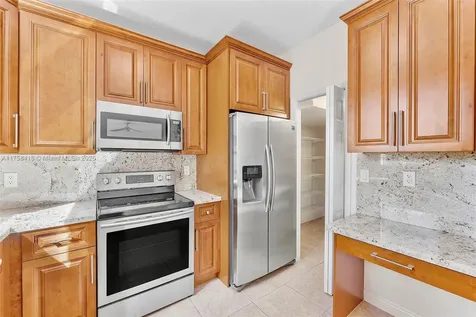 5220 SW 139th Terrace Miramar FL 33027